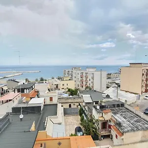 wow-waterfront-apartment-bari-fesca.barihotels.org/
