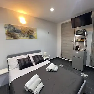 fra-mauro-home.taorminaitalyhotels.com/