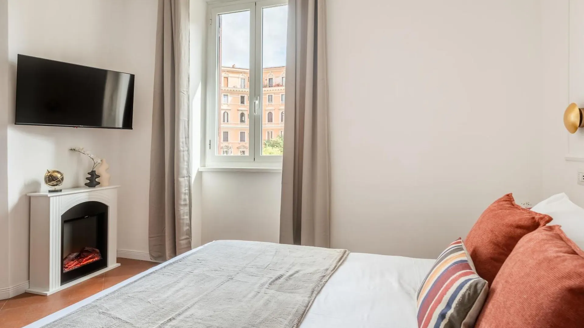 White Flat Termini Apartment Rome 0*,  Italy