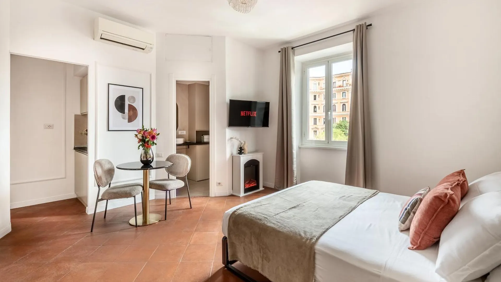 White Flat Termini Apartment Rome