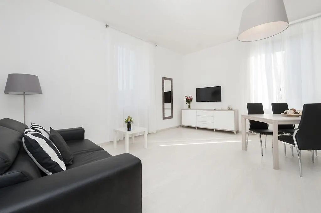 White Flat Termini Apartment Rome Italy