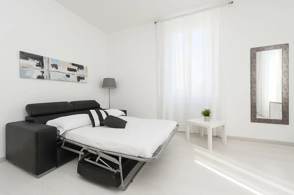 White Flat Termini Apartment Rome
